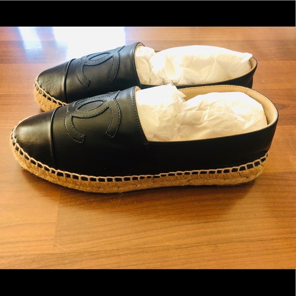🔥SOLD🔥Chanel Espadrilles NIB Black Lambskin - Picture 3 of 5